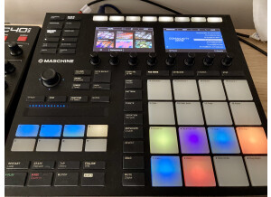 Native Instruments Maschine mk3 (11300)