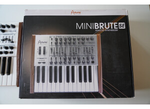 Arturia MiniBrute SE (5351)