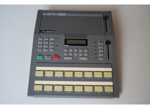 Alesis HR-16 (66662)