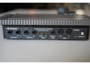 Alesis HR-16 (42008)