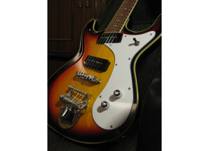 Eastwood Guitars Sidejack