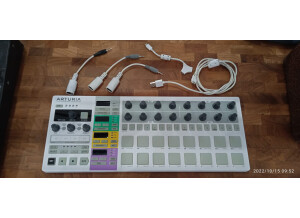 Arturia BeatStep Pro (96905)