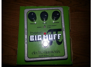Electro-Harmonix Bass Big Muff Pi (52800)