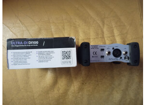 Behringer Ultra-DI DI100 (6424)