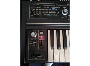 Roland SH-2 (54516)