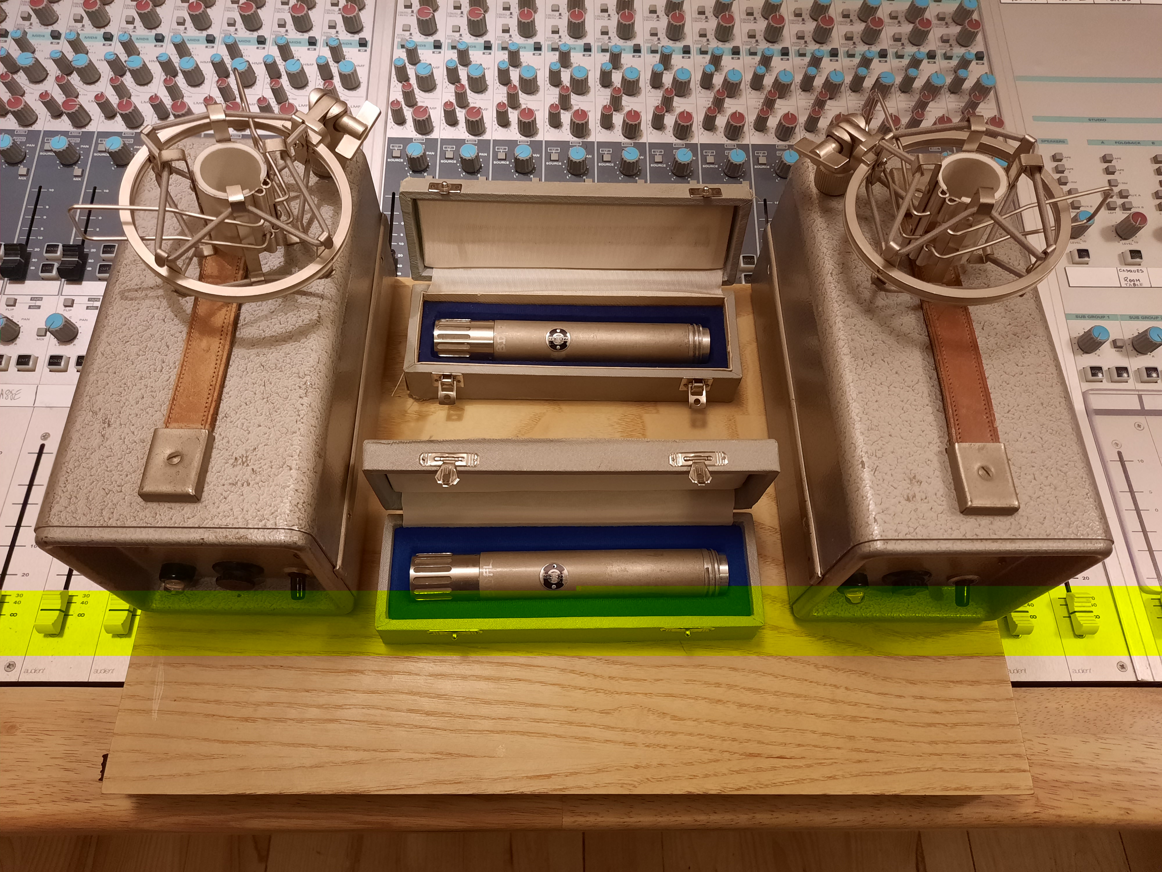 VENDS PAIRE DE MICROS NEUMANN / GEFELL  M582/M62