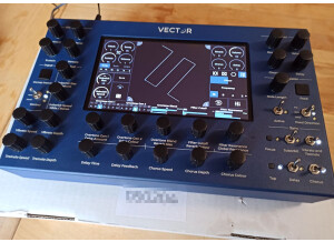 Vector Synth Vector 2 (79483)