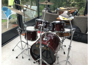 F87008D5-BBA1-4179-BF24-85F994A34772