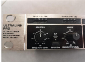 Behringer Ultralink Pro MX882 (2484)