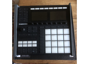 Native Instruments Maschine mk3 (5878)