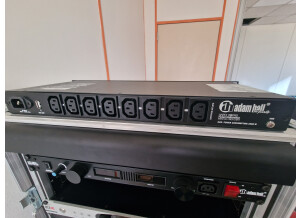 Adam Hall PCL 10 Power Conditioner