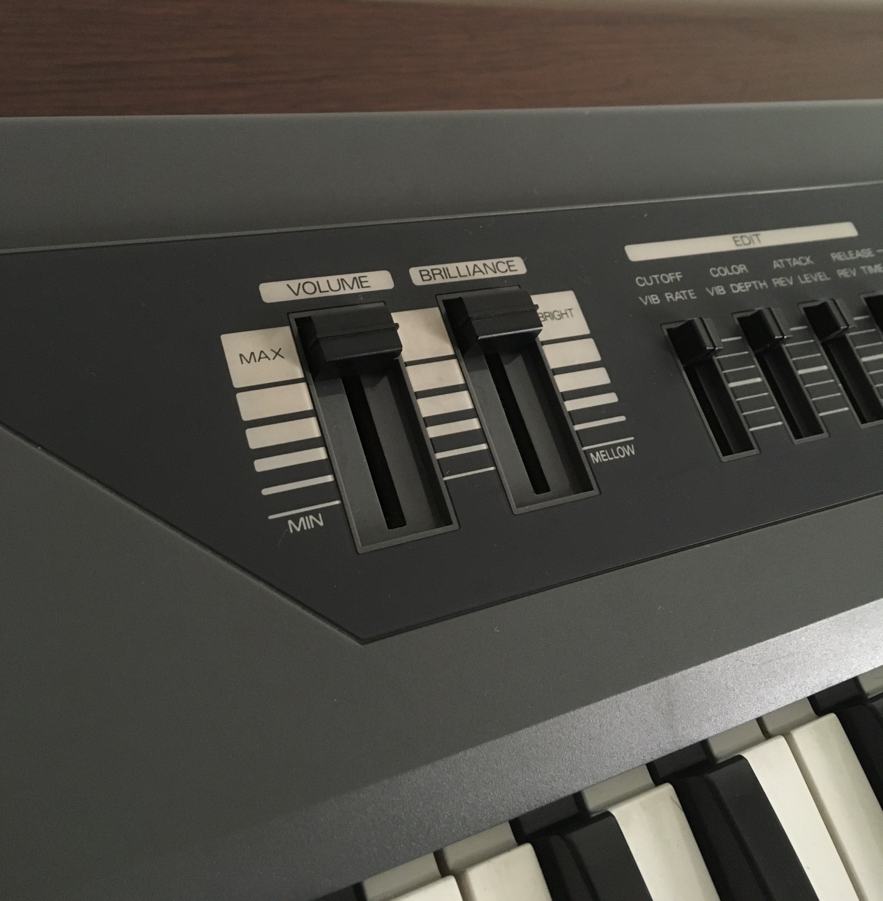 Roland JX-1 (79596)