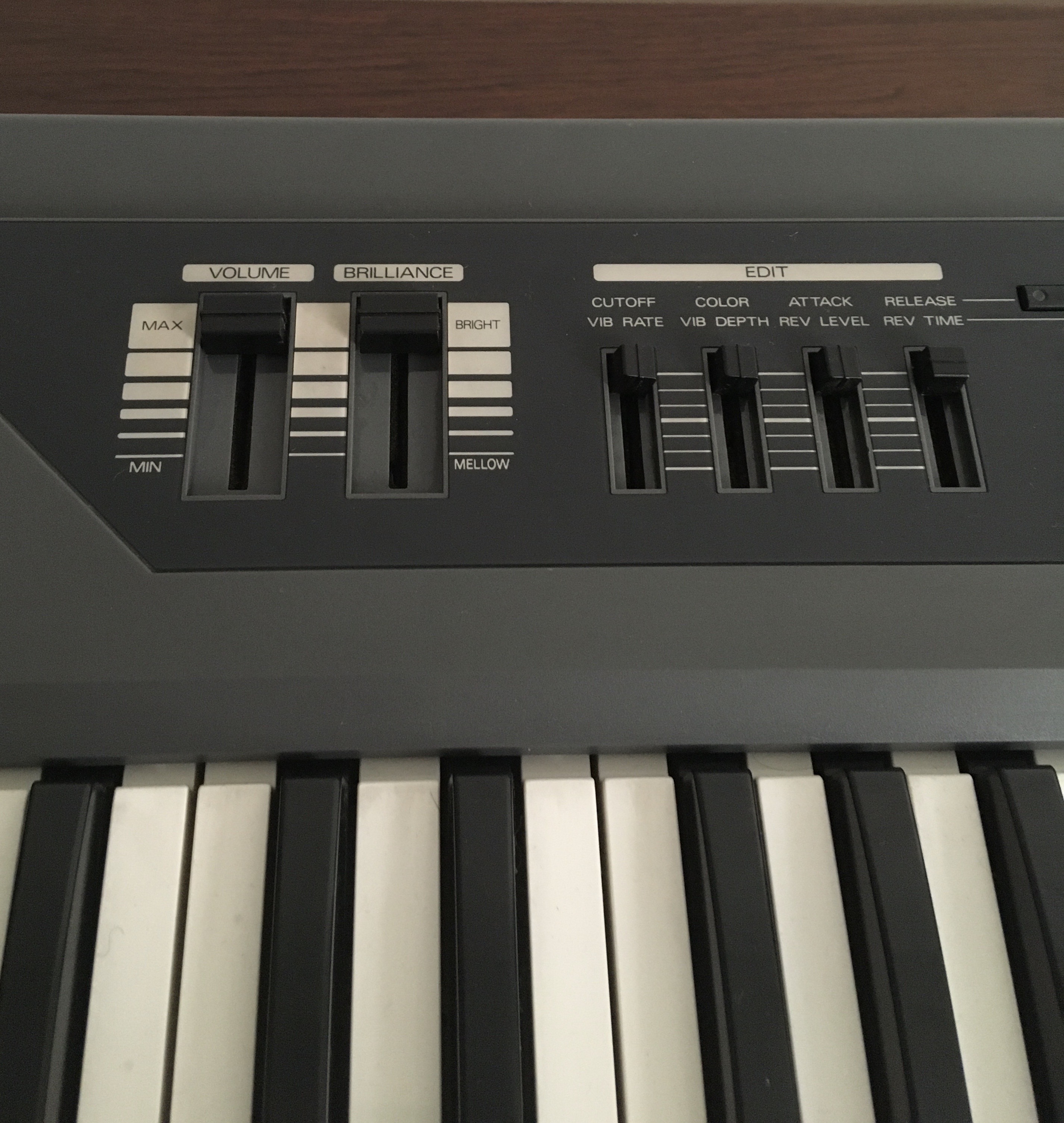 Roland JX-1 (44515)