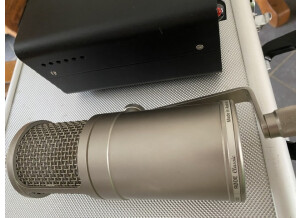 C799FA1A-3416-4276-B782-5EE220D8102B