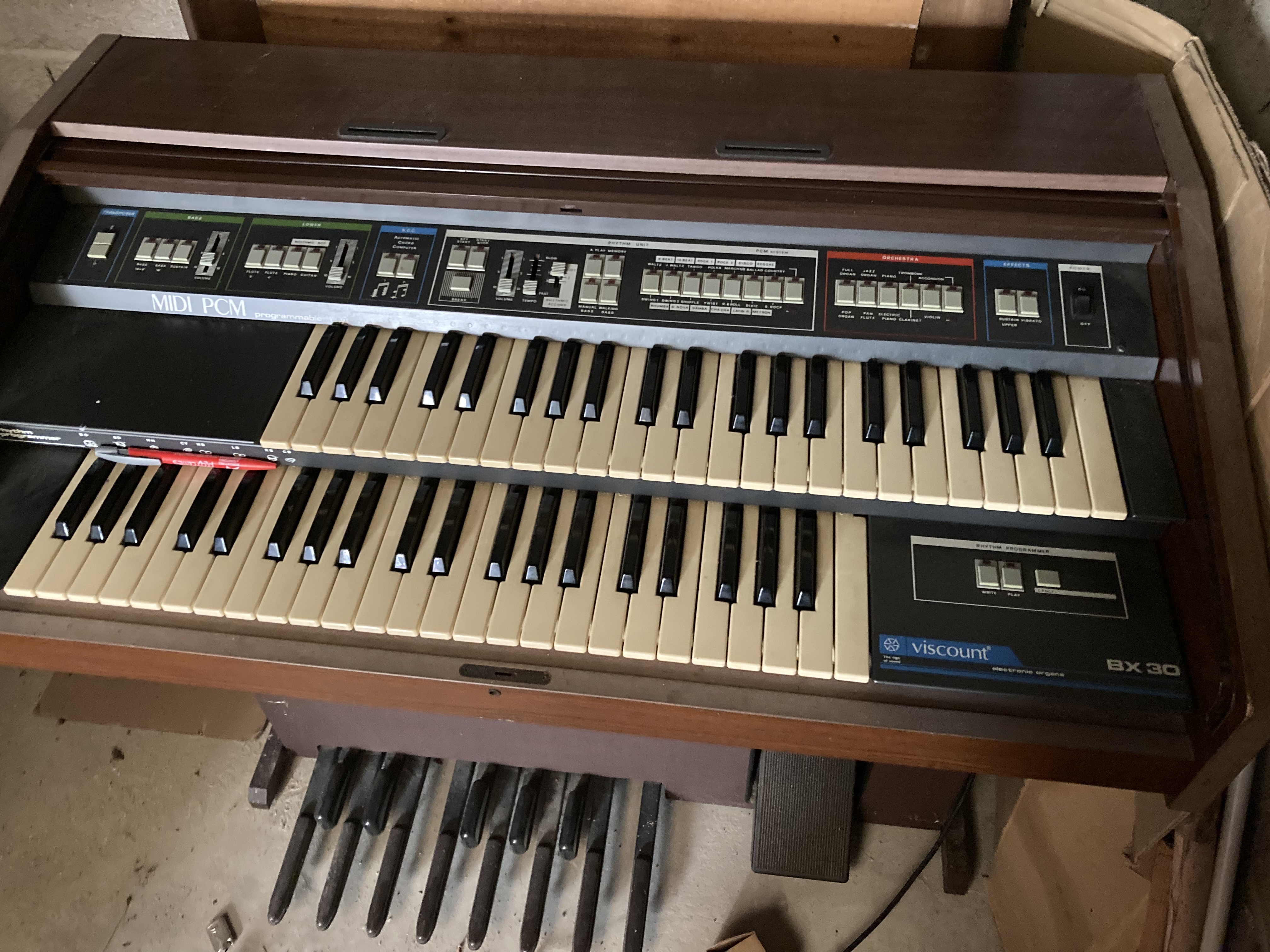 653EF09D-A686-42EF-B7BD-74A690BE8737