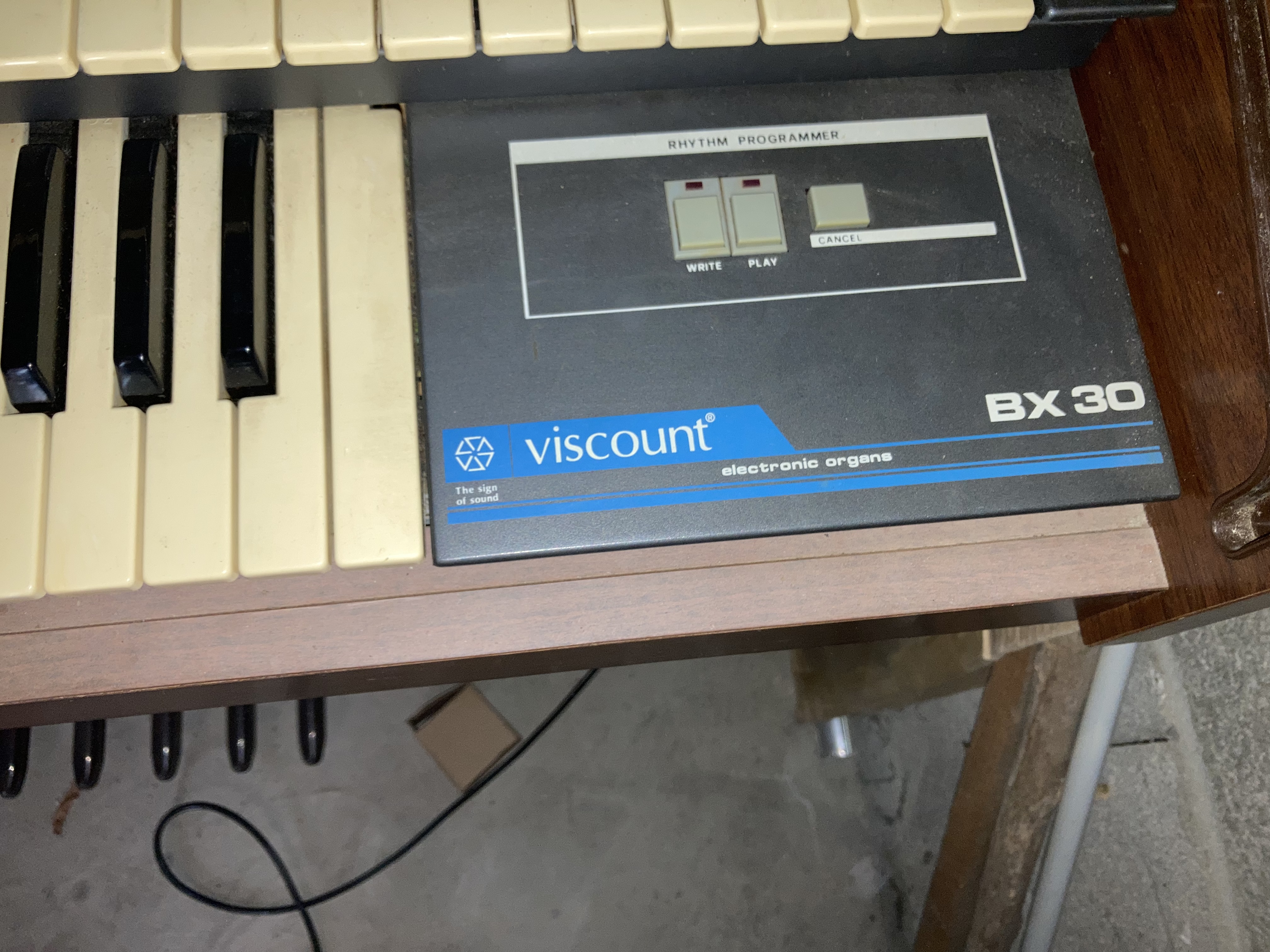 5EE5F0AC-69D5-442B-90A4-980B2ED34F47