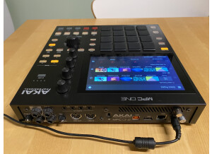 Akai Professional MPC One (699)