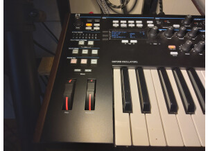 Novation Summit (81841)