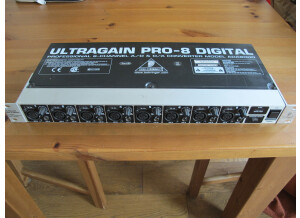 Behringer Ultragain Pro-8 Digital ADA8000 (33853)