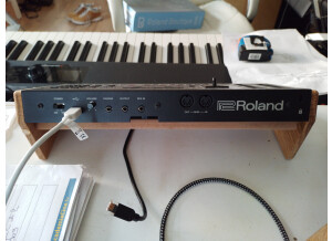 Roland D-05 (78067)
