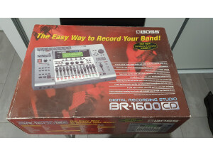 Boss BR-1600CD Digital Recording Studio