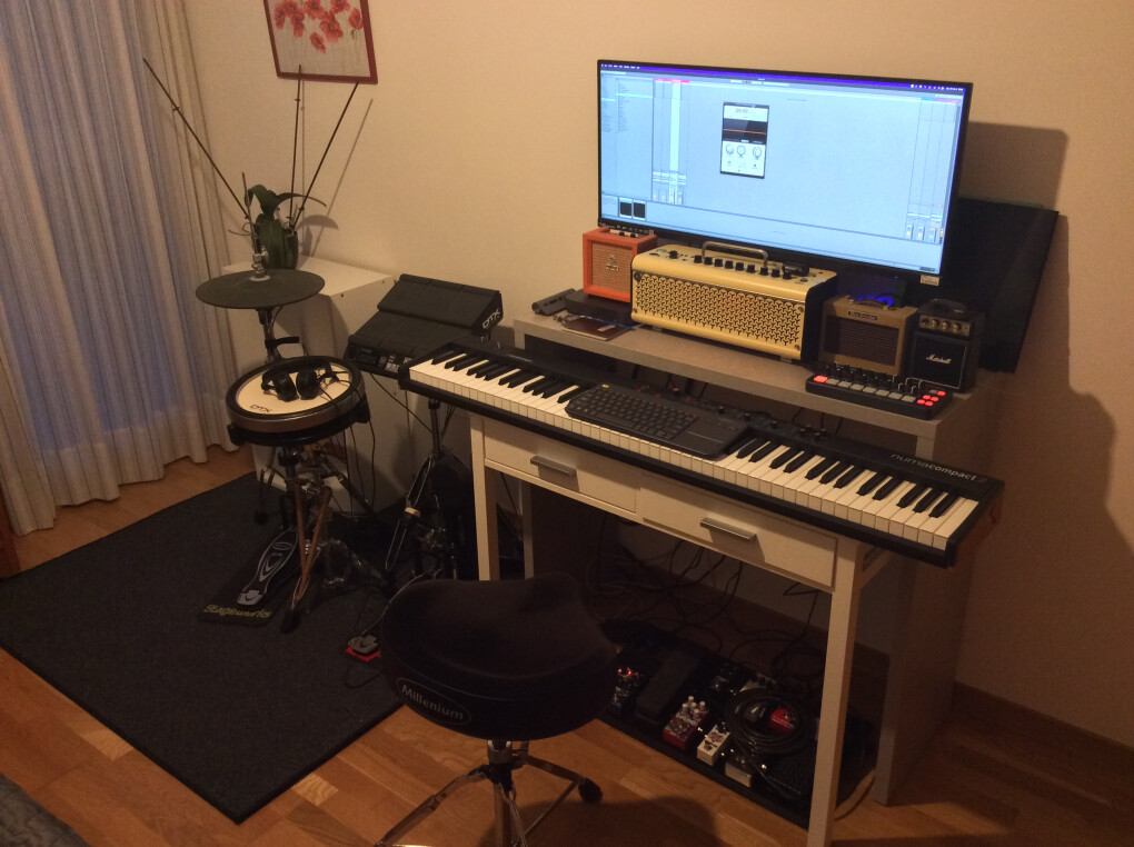 5028256.jpeg 5028256.jpeg