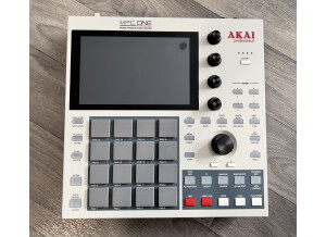 Akai Professional MPC One Retro (73564)