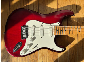 Fender Strat Plus Deluxe [1989-1999] (22366)