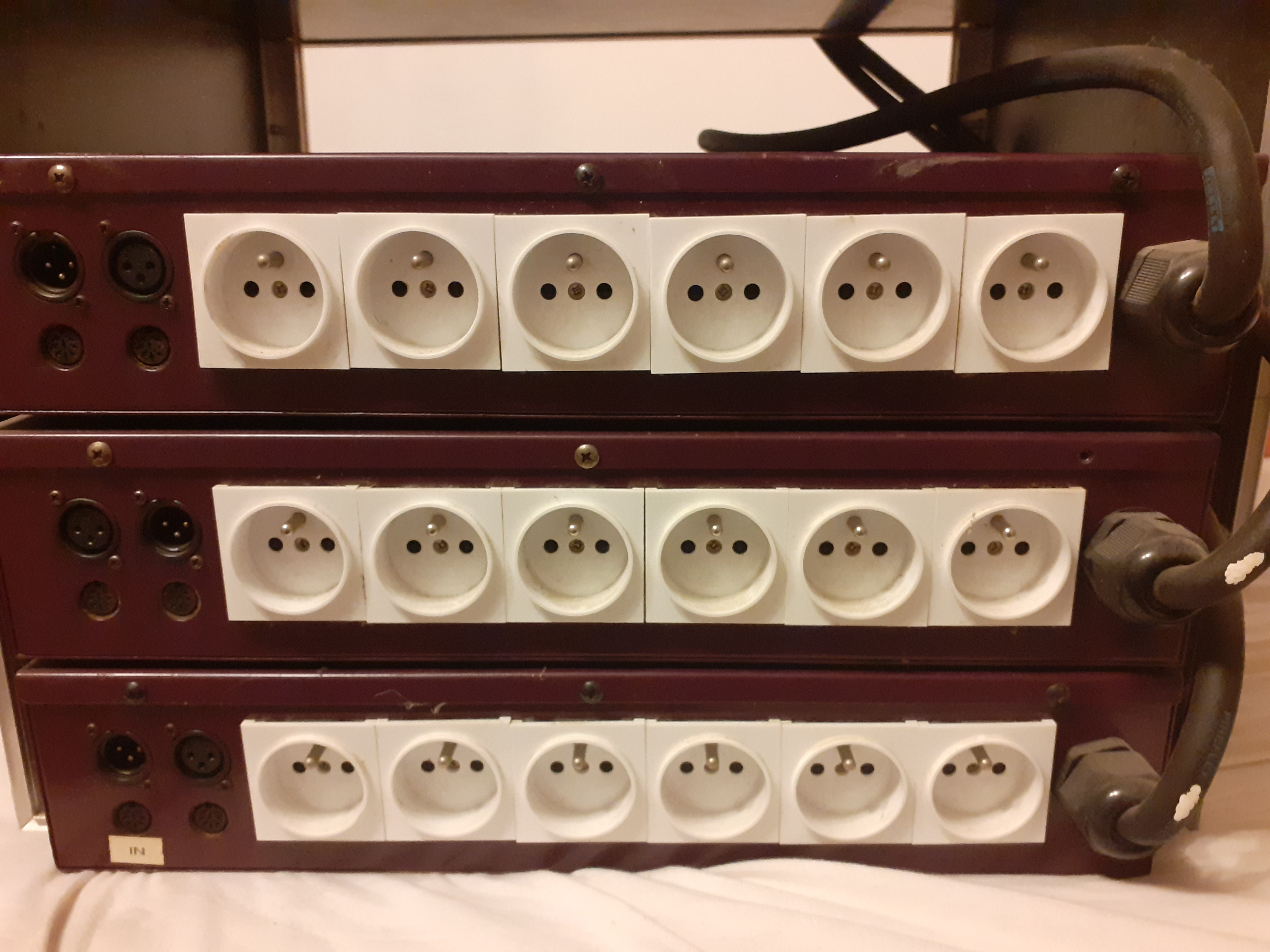 Vends 3 blocs de puissance Starway Zuni