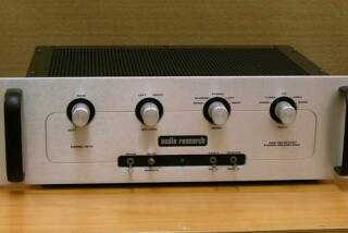 Audio Research SP9 - Pre-amplifier