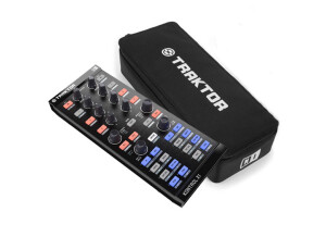 Native Instruments Traktor Kontrol X1 (11385)