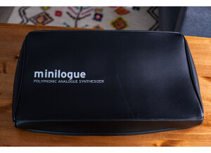 Minilogue-2