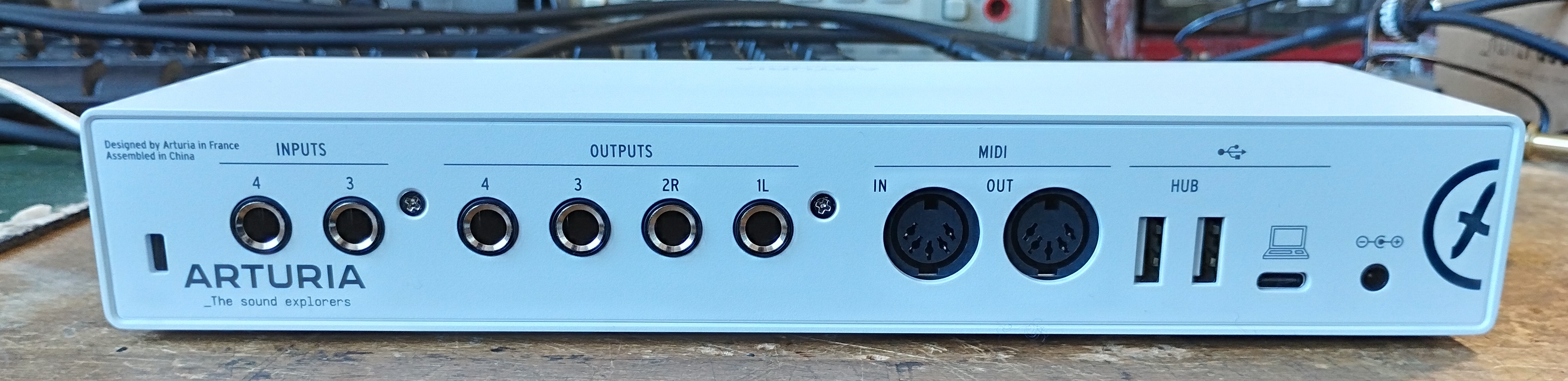 Arturia Minifuse 4 arrière