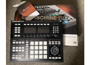 Native Instruments Maschine Studio (33842)