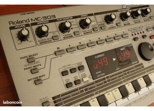 Roland MC-303 (95397)