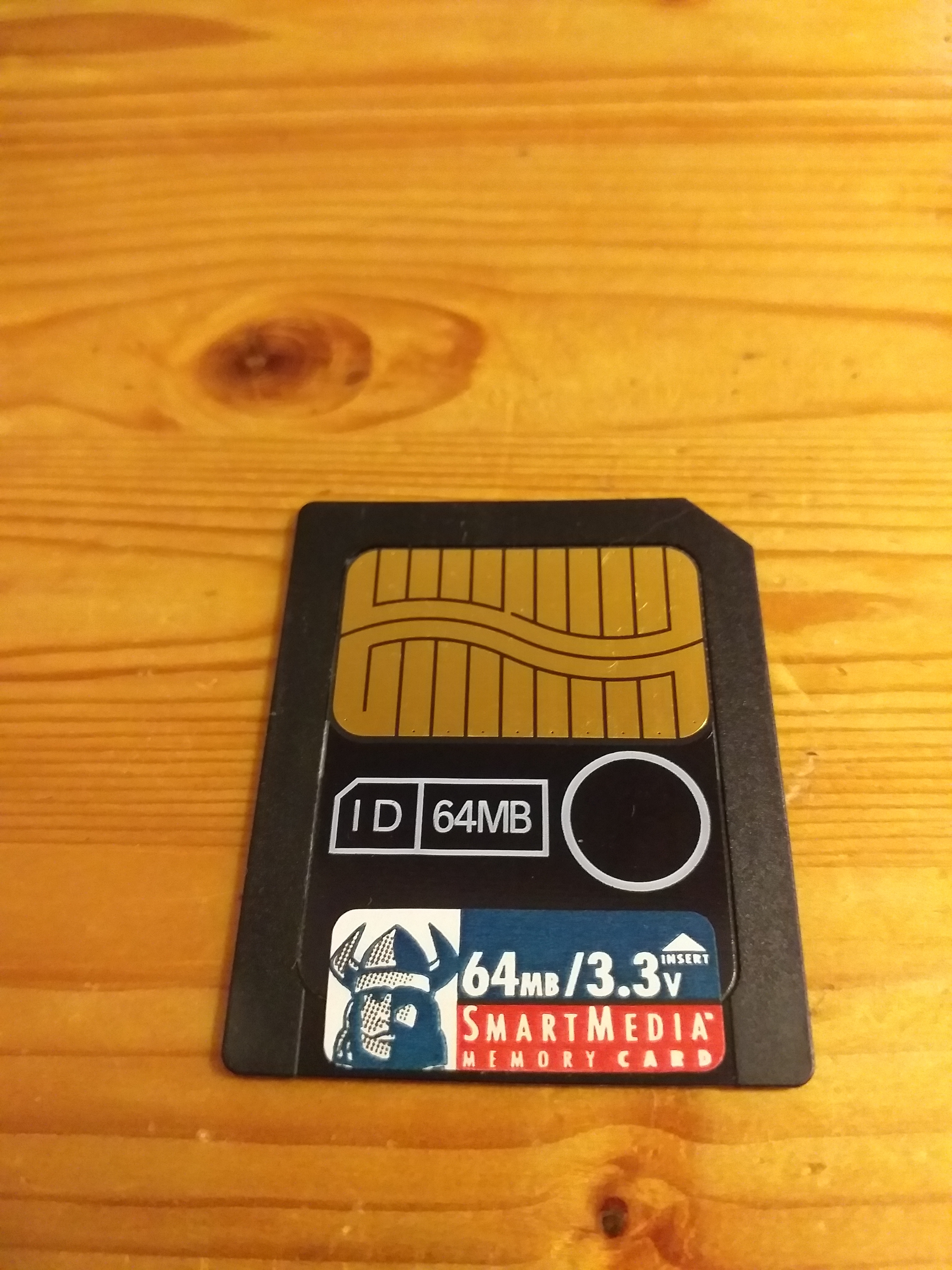 Carte memoire ID 64MB