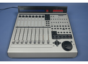 Mackie Control Universal Pro (70244)