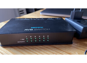 MOTU AVB Switch (43549)