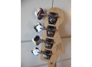 Squier Black and Chrome Standard Precision Bass (3424)