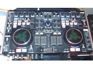 Denon DJ DN-MC6000 (72723)