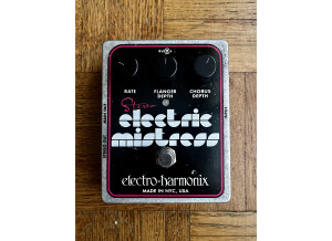 Electro-Harmonix Stereo Electric Mistress