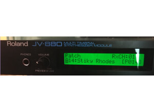 Roland JV-880 (85725)