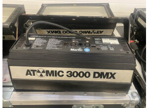 Martin Atomic 3000 DMX (53349)