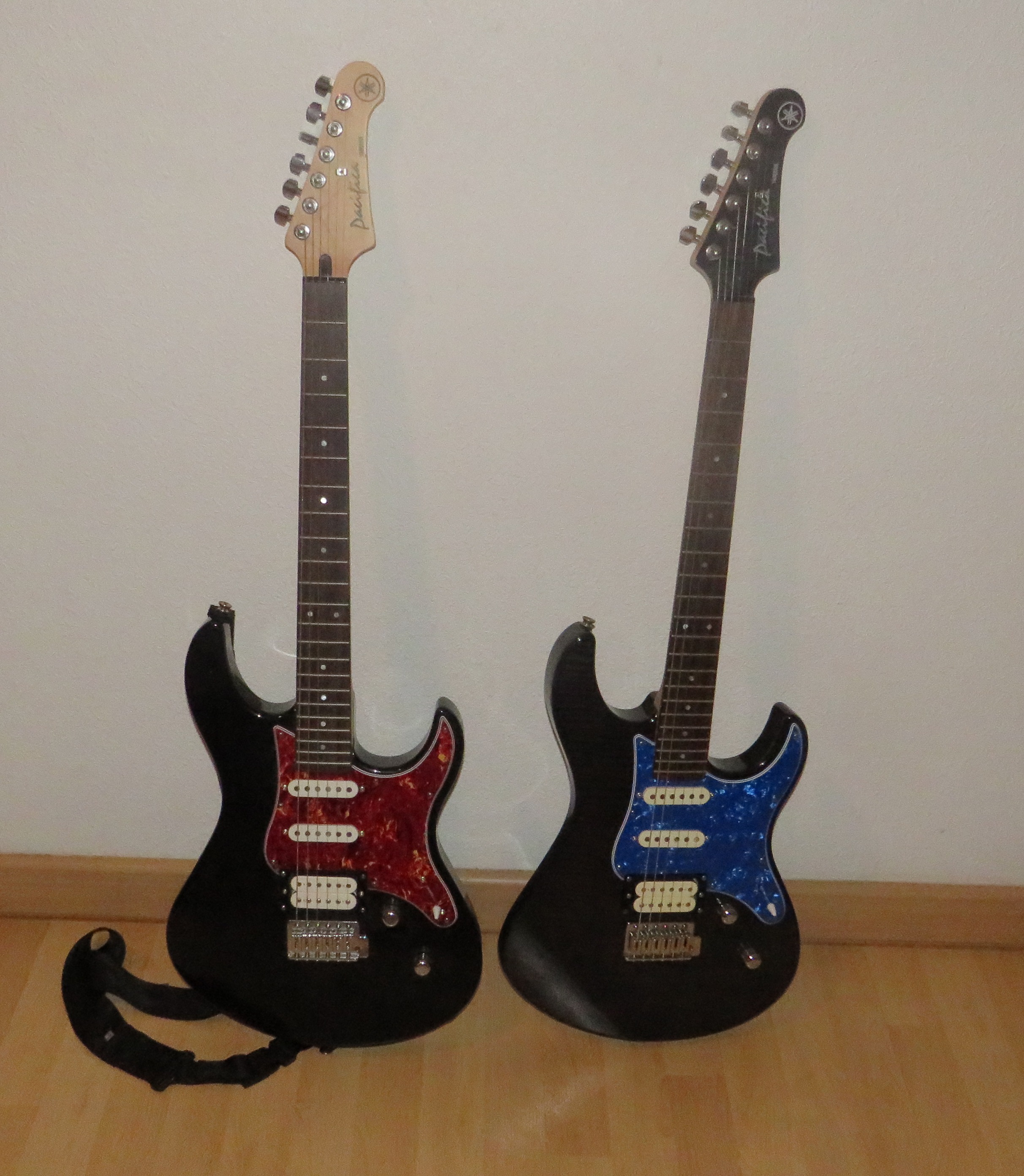 Yamaha Pacifica PAC212