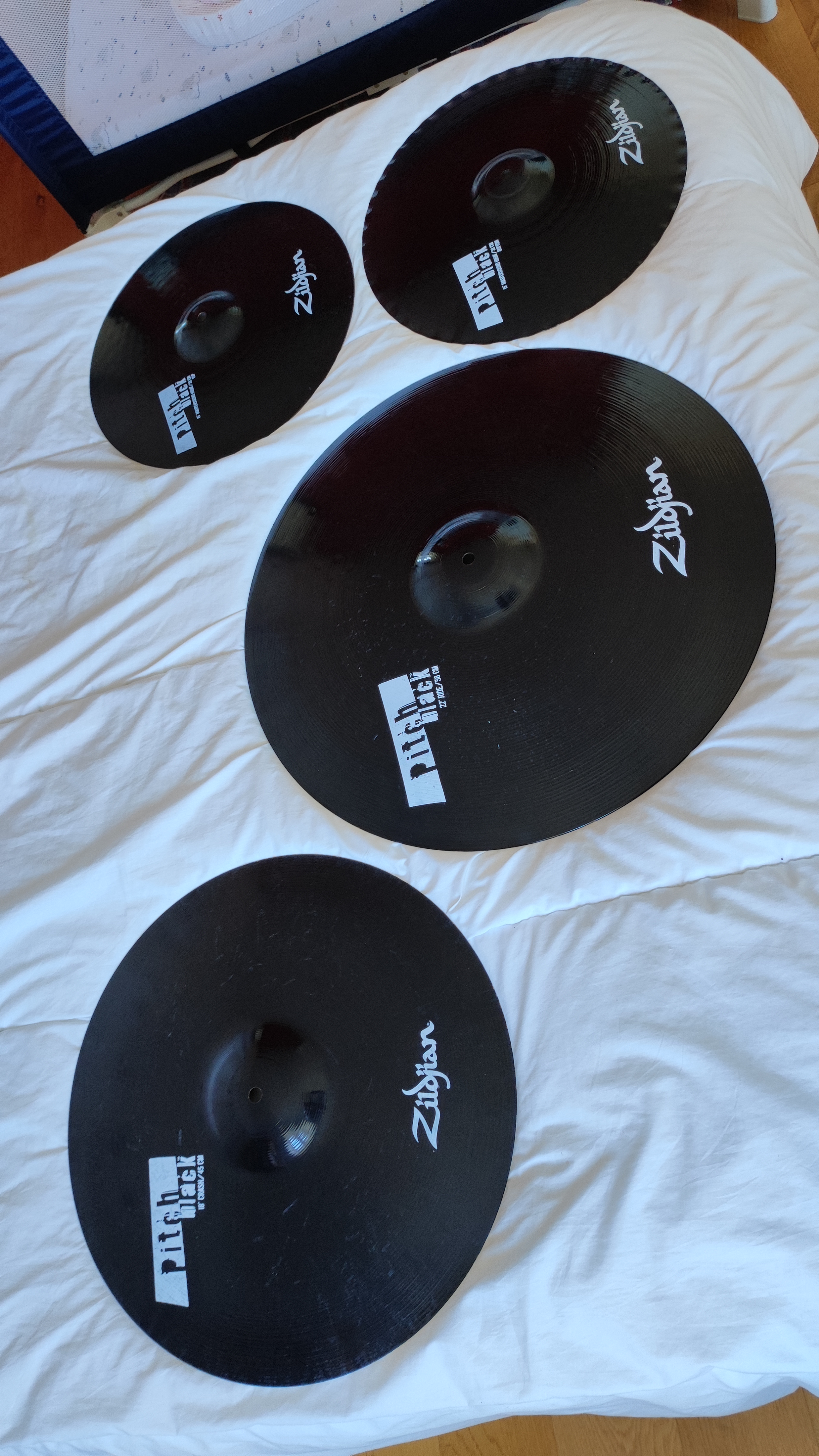 Vend Zildjian Pitch Black Pack (charley 15 + crash 18 + ride 22) 2008
