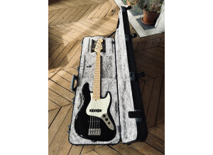 Fender American Professional Jazz Bass V (6715)