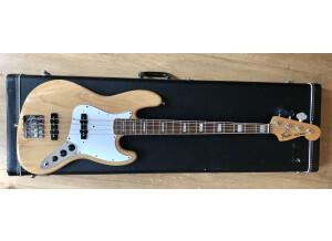 Fender American Vintage '75 Jazz Bass (12137)
