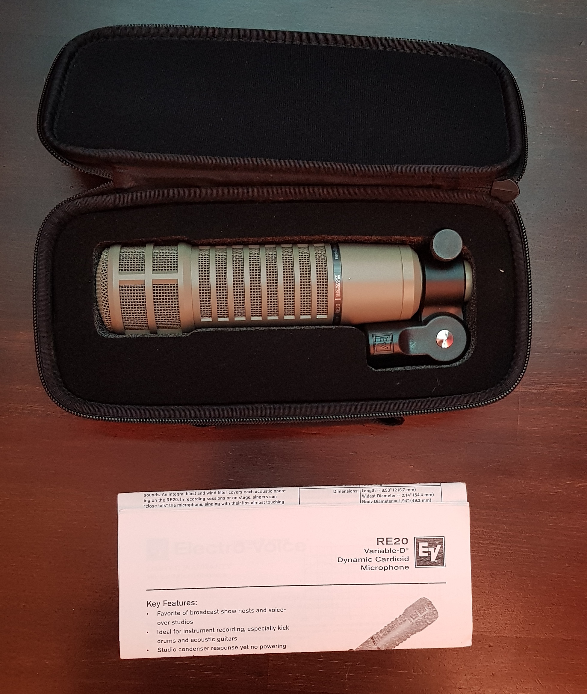 Electro-Voice RE20 : EV Re20 boite Ok