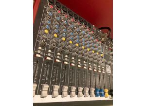 Allen & Heath ZED60-14FX (5557)