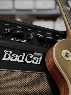 BLACK CAT COMBO BLACK CAT COMBO